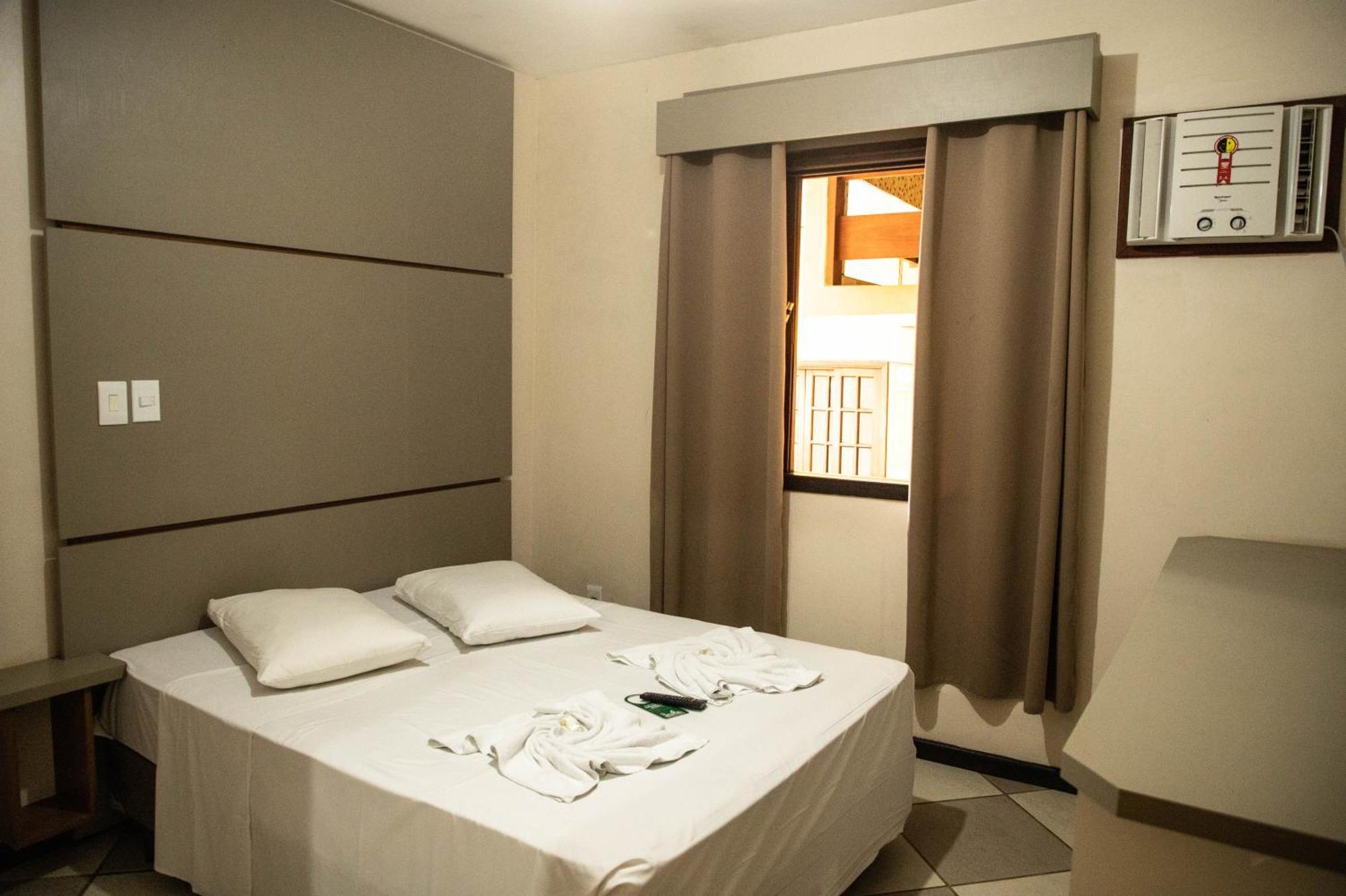 Lonier Praia Inn Flats Иля Гранде Екстериор снимка